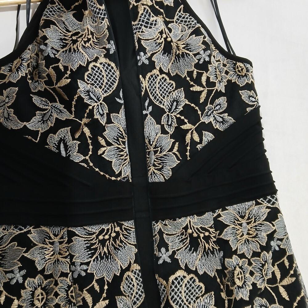 Xscape Dress Womens Medium Floral Embroidered Mesh Overlay Cocktail Party Formal - Picture 3 of 12